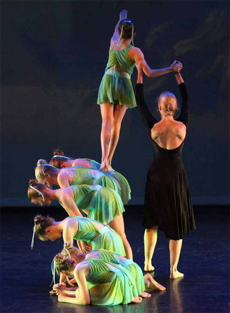 Class-Ballet-Contemporary-Dance